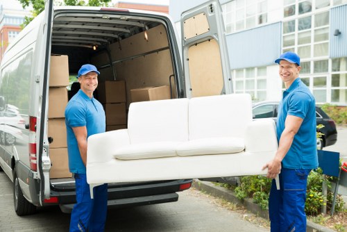 Urgent same day removals team helping with a Croydon house move