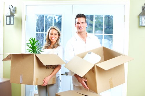 Professional movers handling urgent residential and commercial removals in Croydon